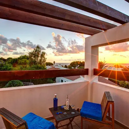 Βίλα Sargantana Negra *