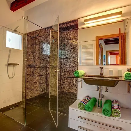 Sargantana Negra Βίλα