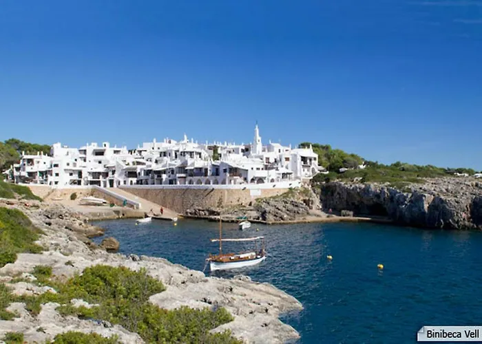 Sargantana Negra Villa *